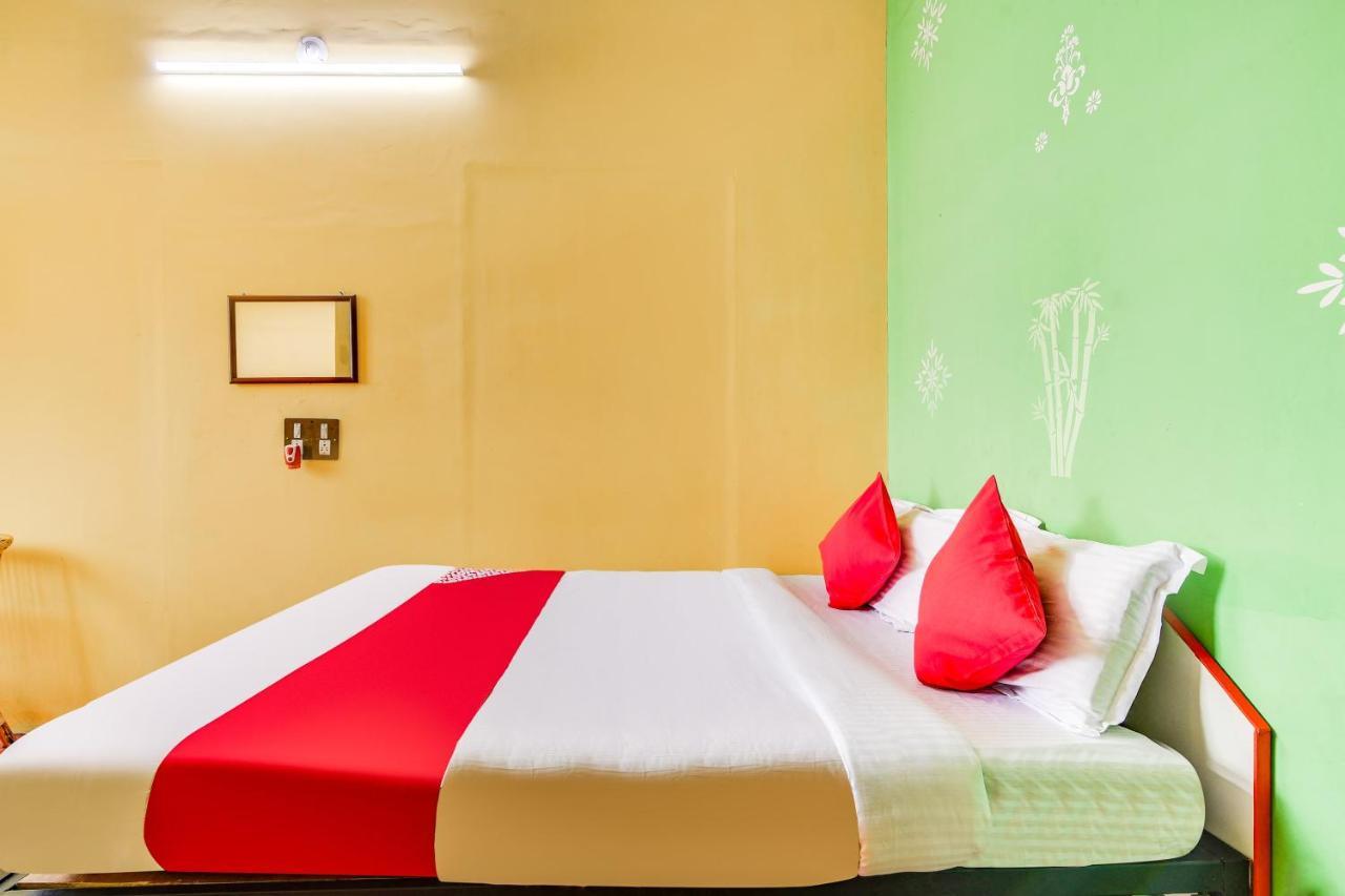 Oyo 62555 Victoria'S Heritage Hotel Pondicherry Bagian luar foto