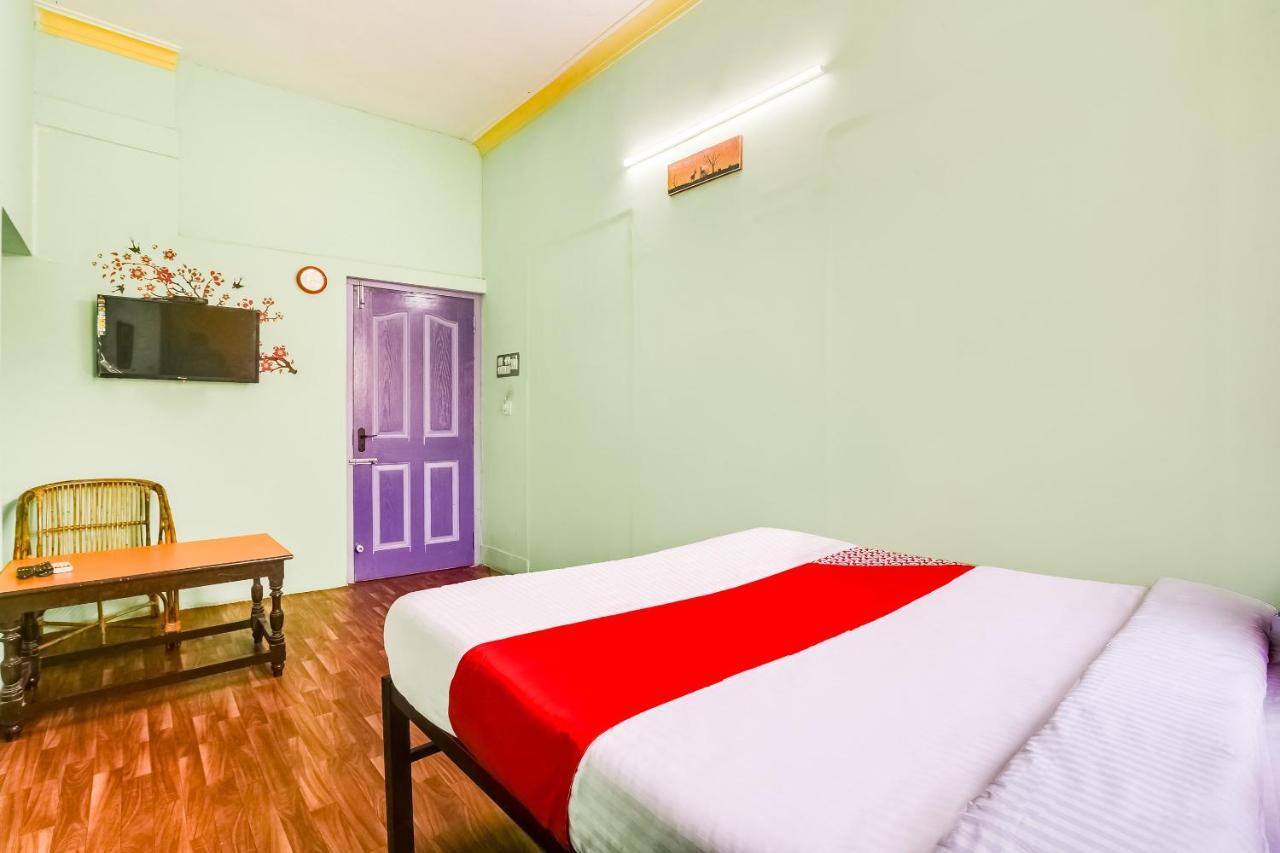 Oyo 62555 Victoria'S Heritage Hotel Pondicherry Bagian luar foto